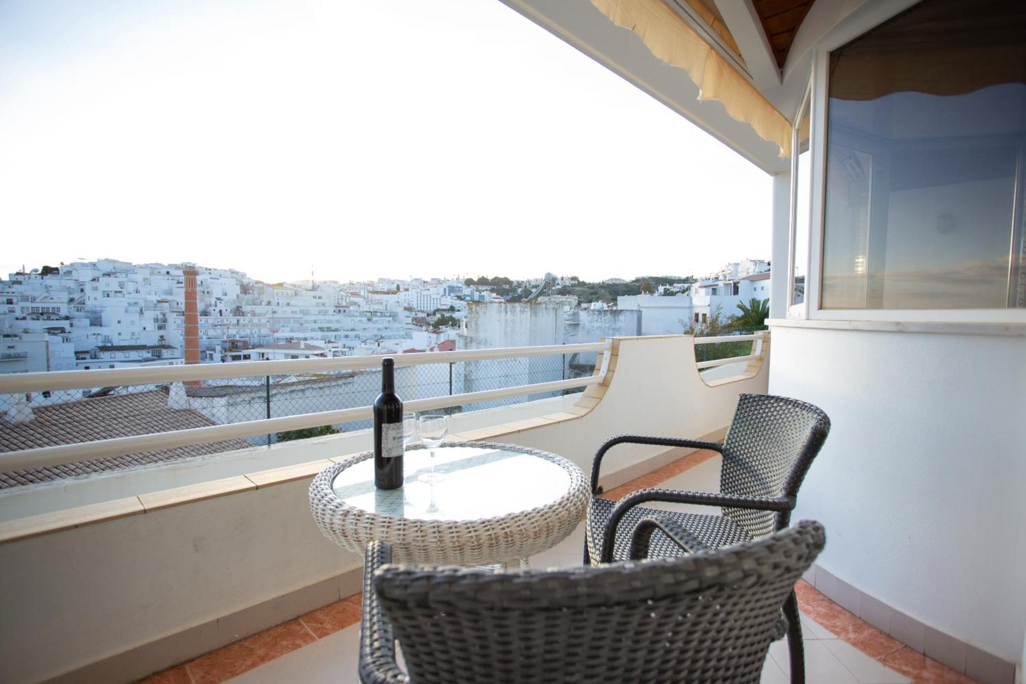 Colibri By Hellovacations Lägenhet Albufeira Exteriör bild